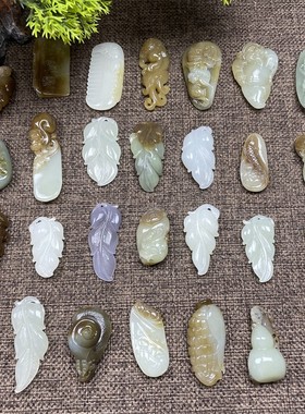 和田玉青白玉手工雕刻挂件吊坠