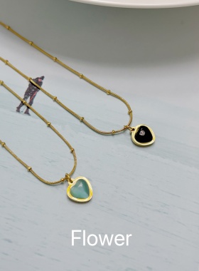 猫眼石黑胆石爱心钛钢项链气质轻奢小众复古设计感锁骨链颈链