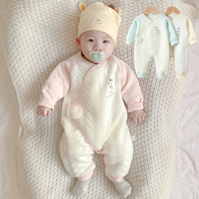 日本婴儿夹棉连体衣男女宝宝爬服春秋冬蝴蝶衣满月服新生儿保暖衣