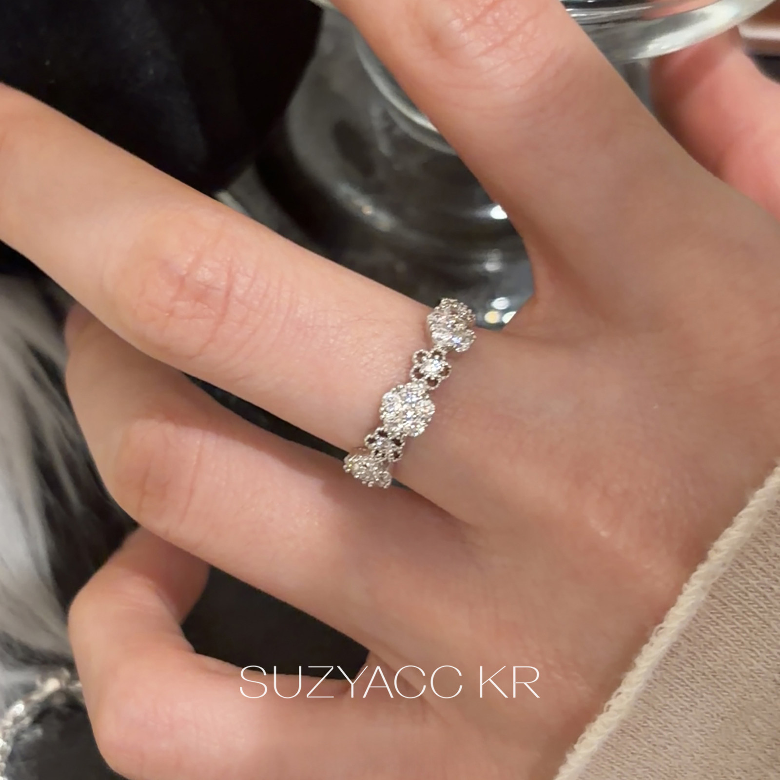 suayacc kr精致轻奢花朵合成锆石戒指气质小众设计感食指戒指环女