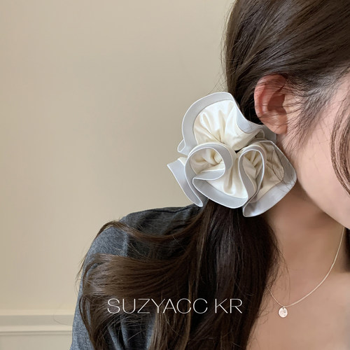 suzyacc kr奶油色法式波浪边发圈不伤发温柔低调通勤质感盘发发饰