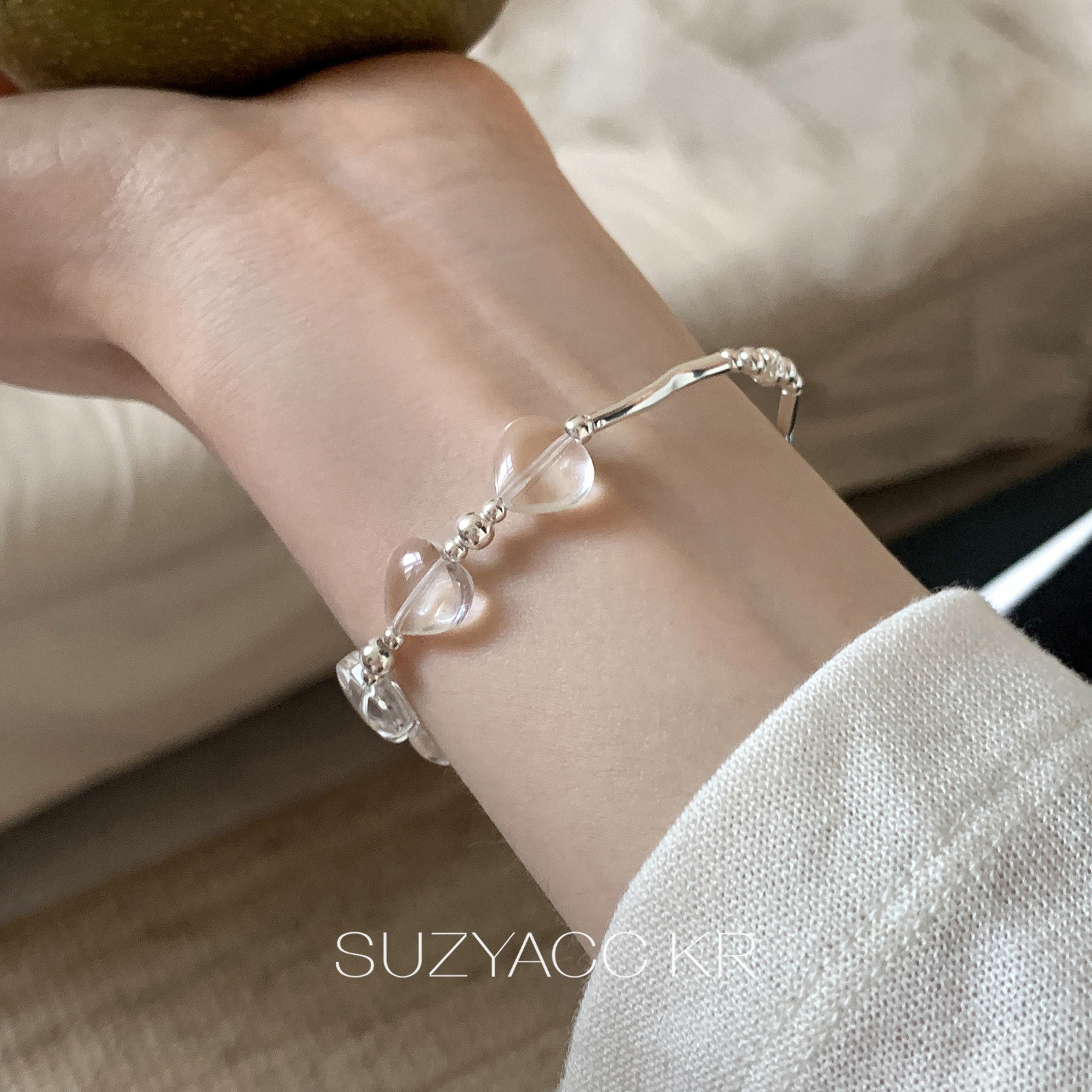 suzyacc kr爱心纯银ins手链气质温柔高级感弹力手串显白精致手饰