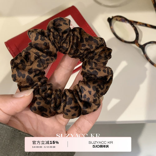 suzyacc kr秋冬复古绒面豹纹小肠圈个性小众设计感低马尾甜酷头绳
