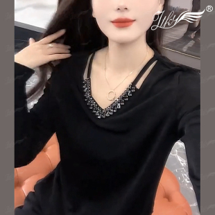 高弹T恤衫 女2025新款 独特别致上衣潮 打底衫 设计感串珠V领镂空长袖