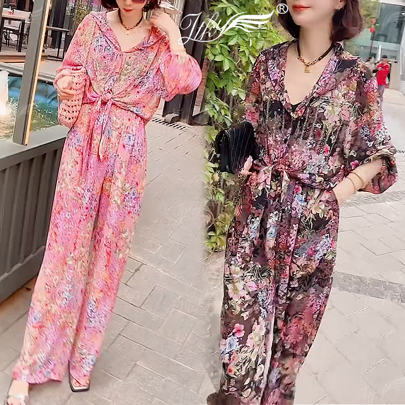 防晒连帽印花烫钻绑带简约两件套