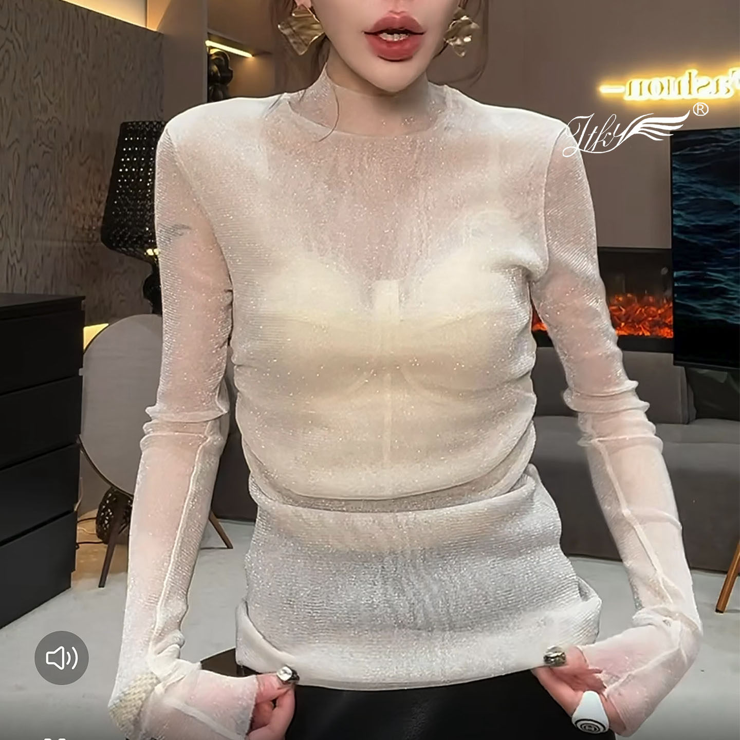 欧货气质双层网纱轻薄微透长袖T恤女2026早春新款修身打底衫上衣,女装/女士精品,T恤,淘宝优惠券,粉丝福利购,淘宝优惠卷