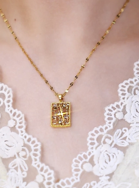 2025新款爆款长方形项链女轻奢小众设计感高级锁骨链吊坠颈链配饰
