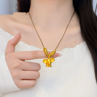 金店同款大耳蹲蹲象吊坠吉象锤纹盘缠项链气质百搭小飞象毛衣链