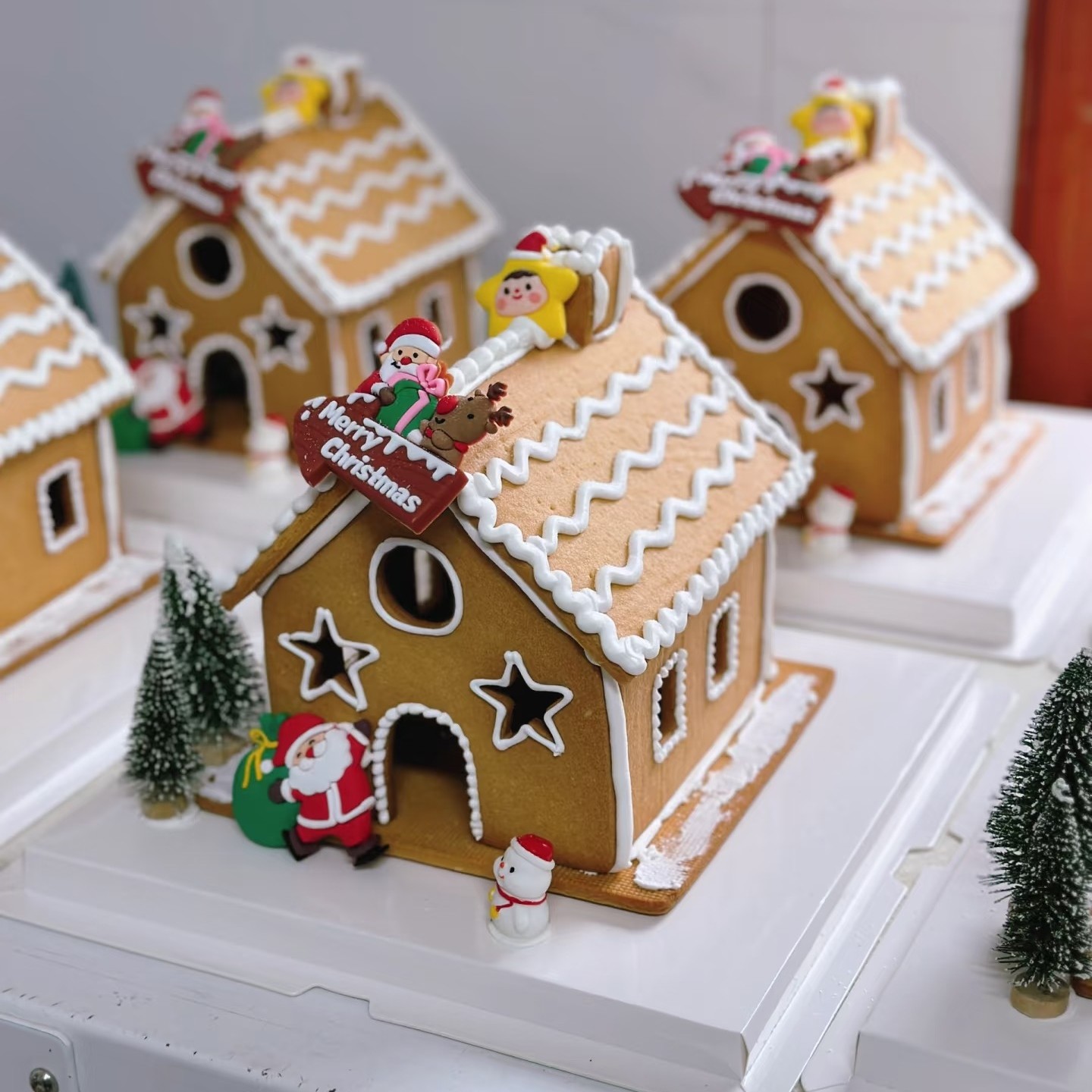 圣诞姜饼屋饼干小房子材料组装成品礼包圣诞节姜饼人糖霜手工