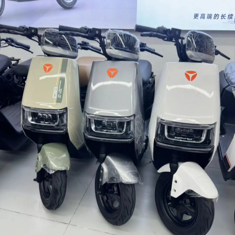 雅迪G30原厂外壳前围面板边条