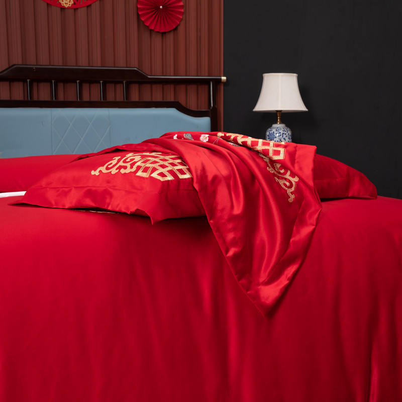 CHINESE WEDDING BEDDING COTTON JET COTTON LONG-STAPLE COTTON EMBROIDERY FOUR-PIECE WEDDING RED QUILT COVER BED SHEETS