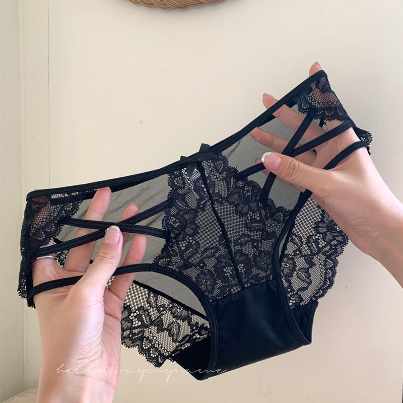 交叉法式镂空拼接蕾丝无痕轻薄轻奢女性内裤当季新款网红黑色神秘,女士内衣/男士内衣/家居服,女三角裤,淘宝优惠券,粉丝福利购,淘宝优惠卷