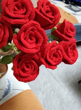 红色酒杯玫瑰花手捧花玫瑰情人节送闺蜜送朋友情侣礼物