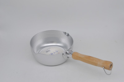 中国阳极氧化奶锅日式雪平锅