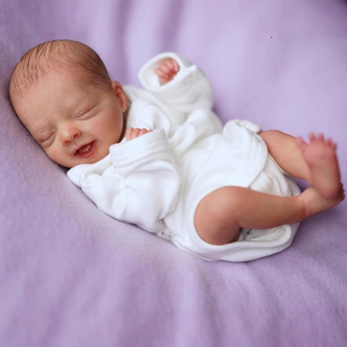 11英寸 Reborn Doll kit Salia with Signature on neck模具DIY
