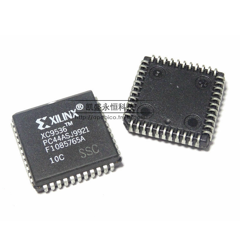 XC9536-10PCG44C可编程逻辑器