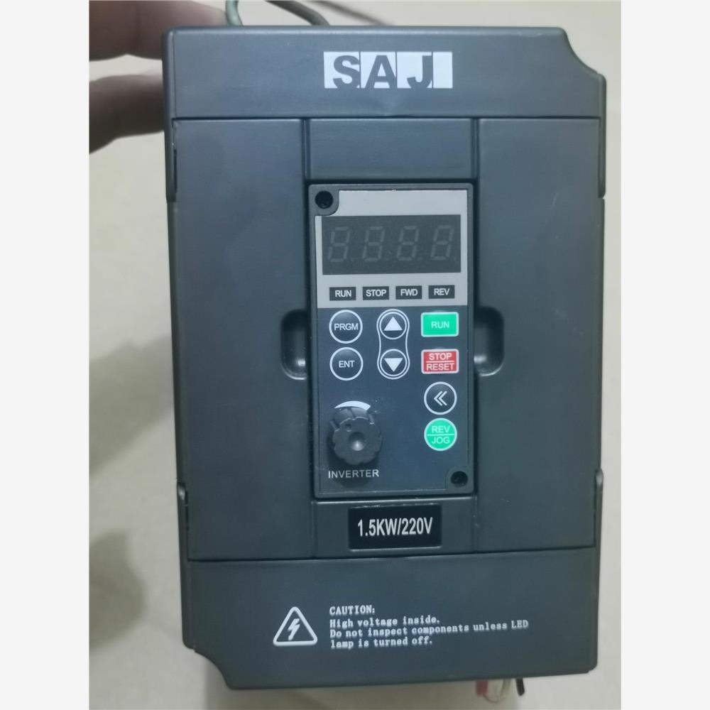 SAJ变频器8000B/2S1R5GB系列1.5kw220V，议价商品