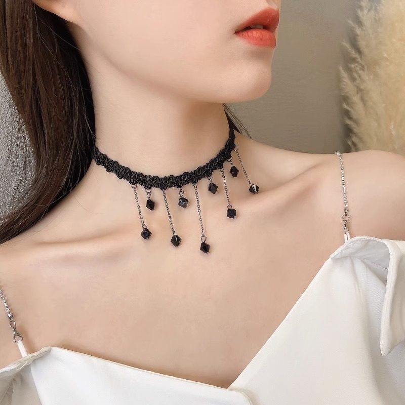 黑色水晶流苏项链锁骨链