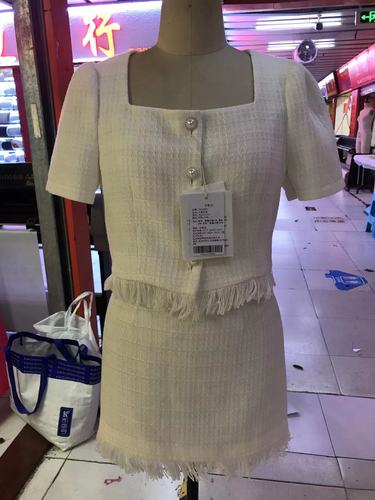 维佳乐服饰二号店 WJLFSEHD8825