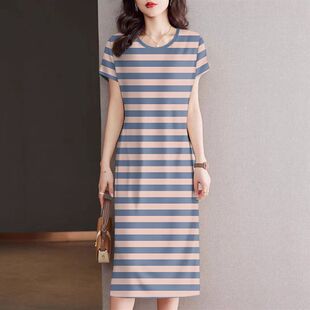 时尚横条纹女士气质韩版减龄连衣裙百搭条纹宽松短袖中长裙妈妈装