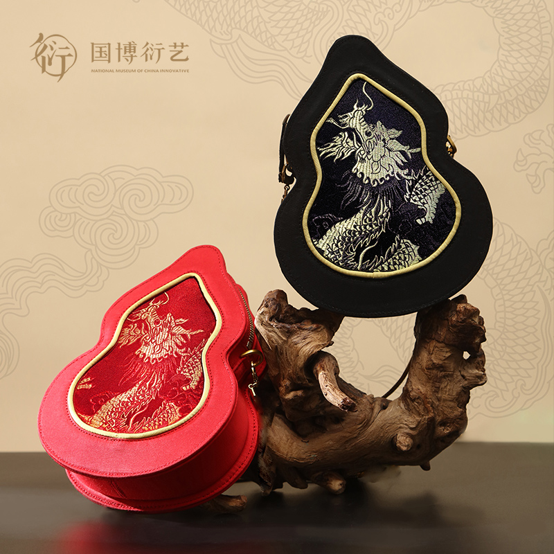 中国国家博物馆龙腾福禄葫芦包