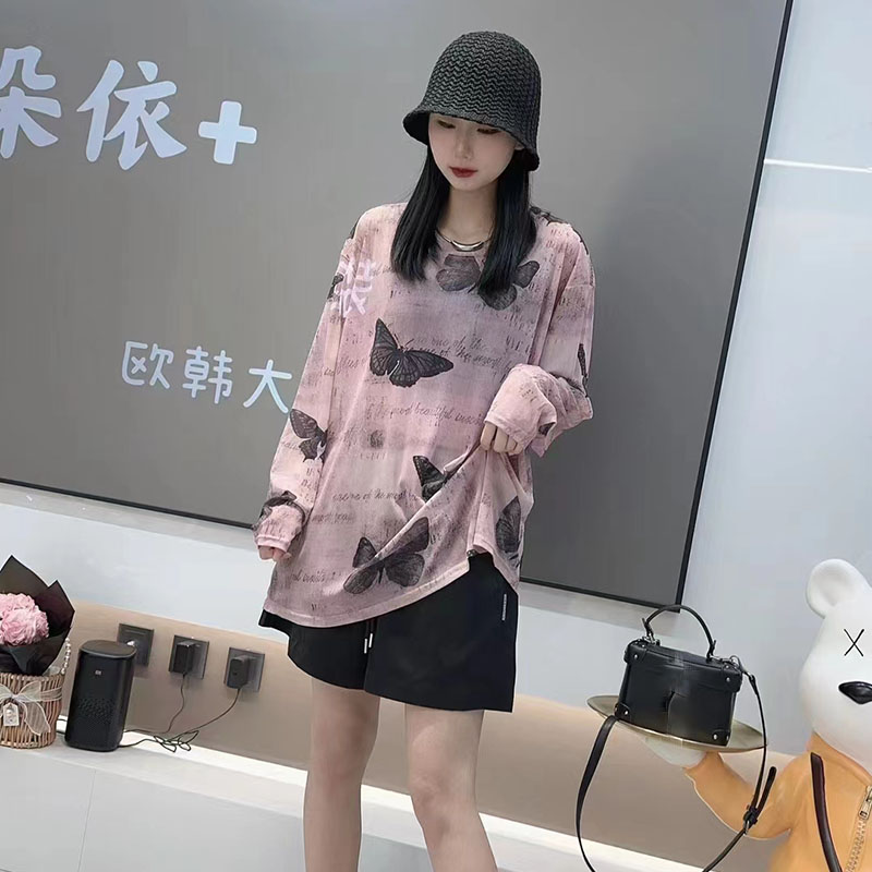 防晒衣服2024新款胖妹妹长袖T恤大码显瘦春秋圆领宽蝴蝶打底衫潮 女装/女士精品 大码内搭 原图主图