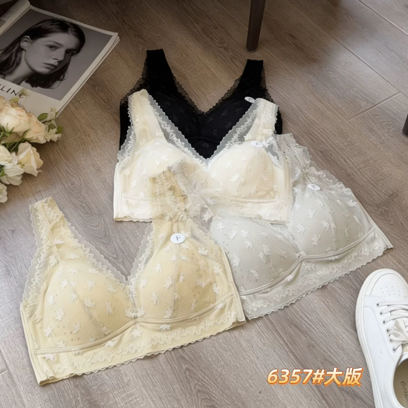 法式性感刺绣蕾丝V领背心式内衣女固定杯舒适透气宽肩带抹胸文胸