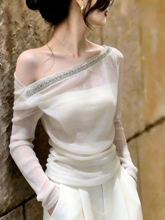This Year's Trendy Women's Clothing Hot-Selling Items: Autumn 2026 New Pure Desire Style One-Shoulder Rhinestone Embellished Long-Sleeve T-Shirt Top