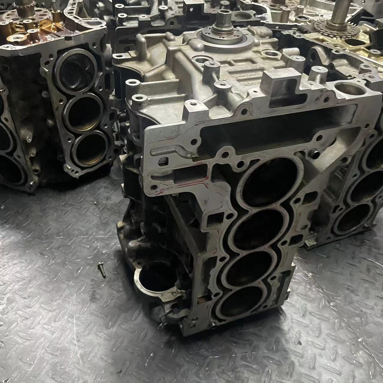 长城哈弗H4H6H7H8H9F5F7中缸总成