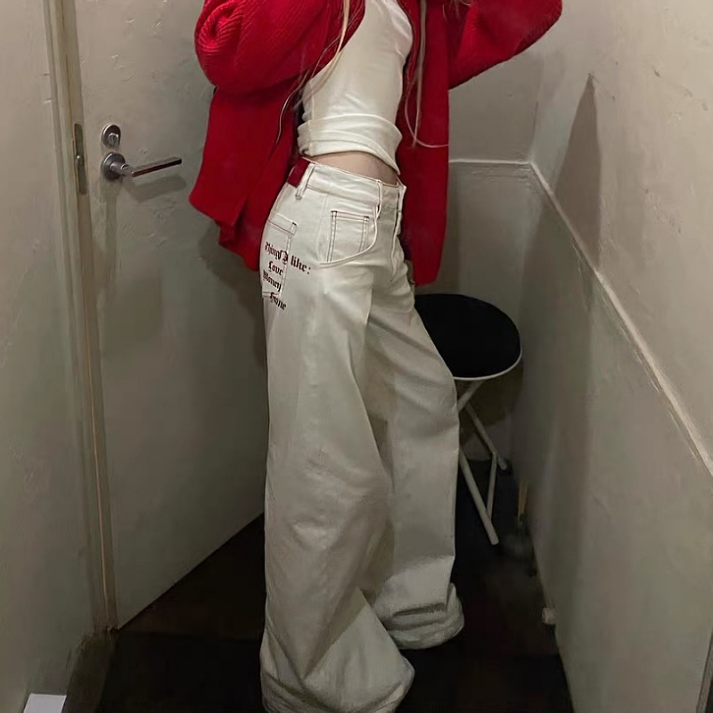 大码美式复古白色字母印花牛仔裤女2025新款宽松直筒垂感拖地长裤,女装/女士精品,大码裤装,淘宝优惠券,粉丝福利购,淘宝优惠卷