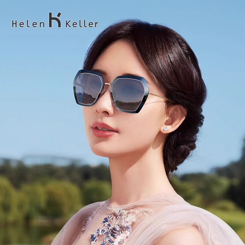 海伦凯勒太阳镜新款林志玲同款太阳镜时尚墨镜偏光镜H8820