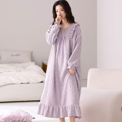 荷叶边公主风加绒加厚卡通家居服
