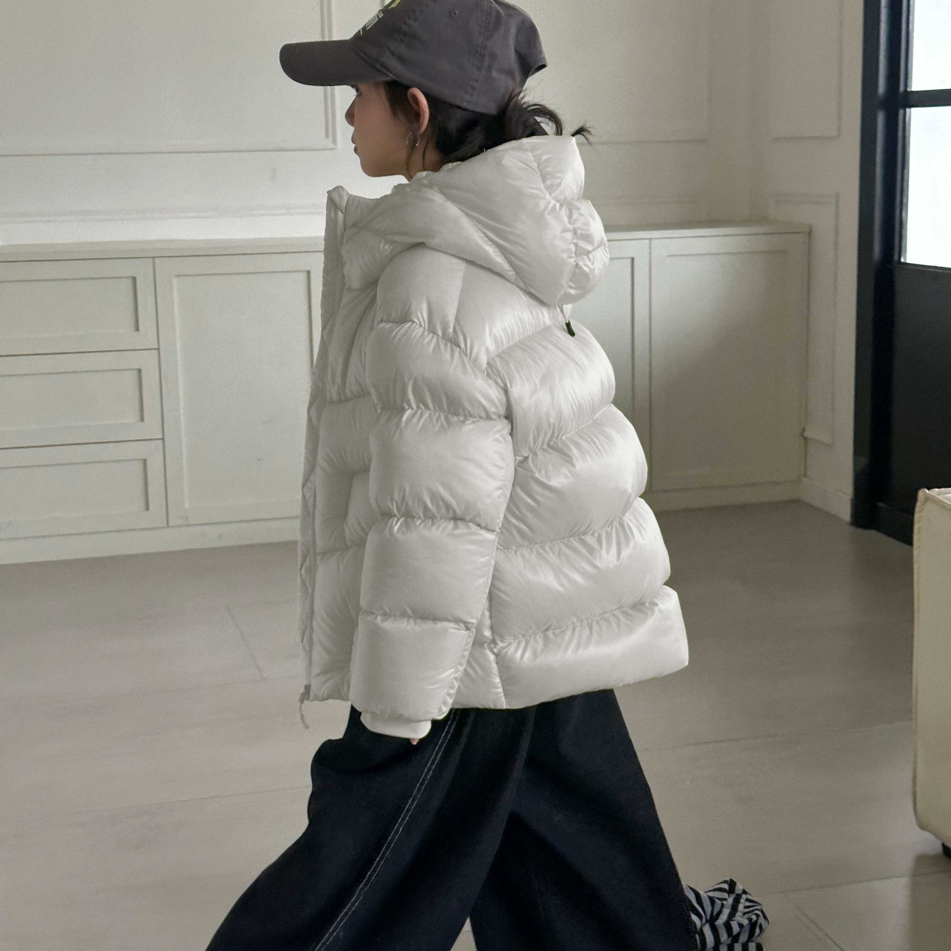 中大童儿亲子面包羽绒服2025冬季新款95白鸭绒男女童加厚保暖外套