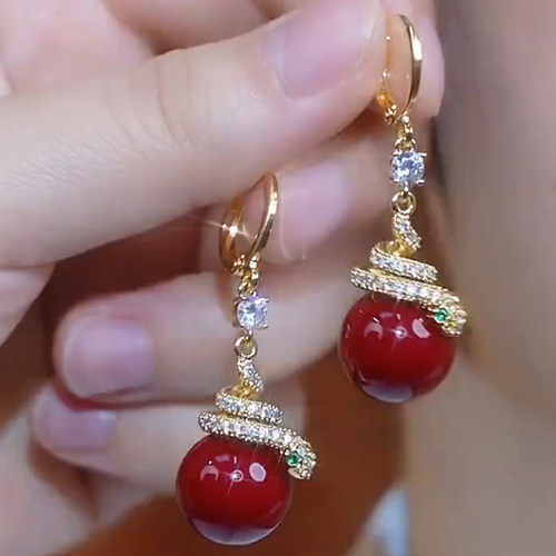 红色绿眼蛇形气质复古珍珠耳扣