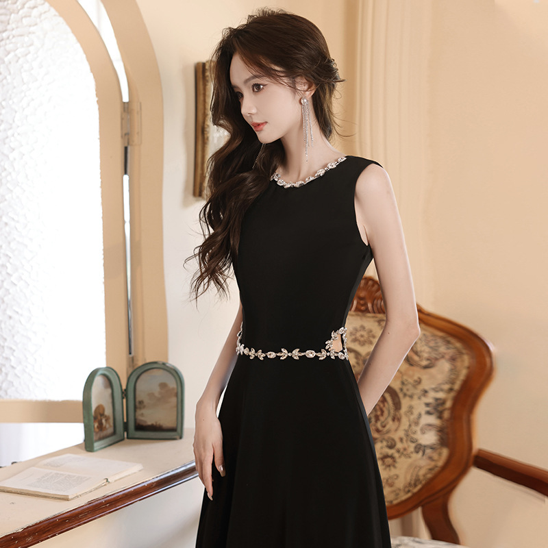 黑色晚礼服女2025新款高级感名媛宴会连衣裙轻奢小众高端主持人