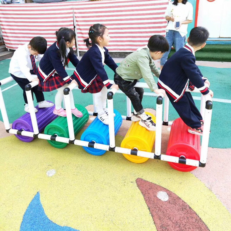 幼儿园七彩滚筒车多人协力车户外玩具体育活动器械教具感统训练器