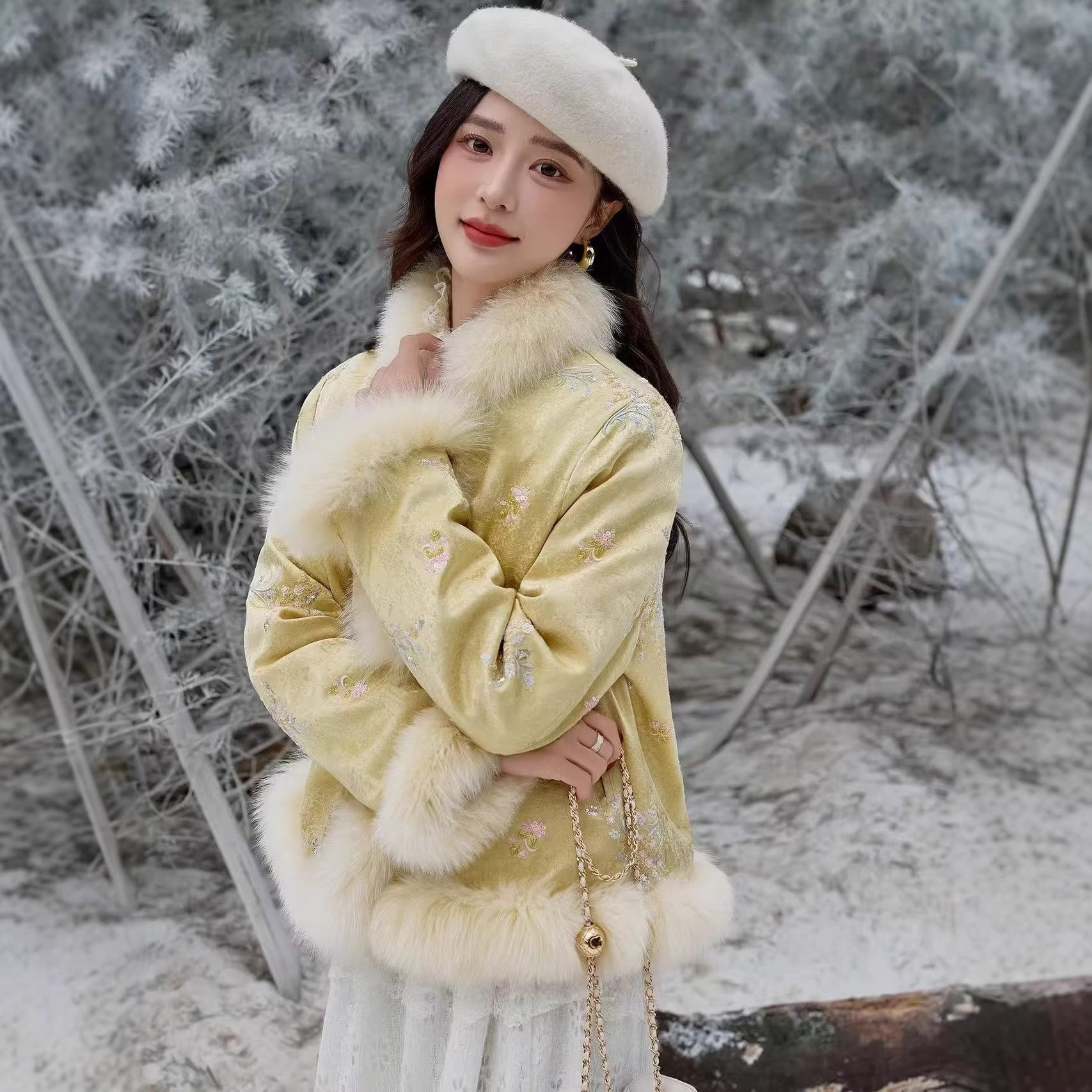 新中式国风女装羽绒服2026新款冬季人丝提花重工刺绣亮片保暖外套