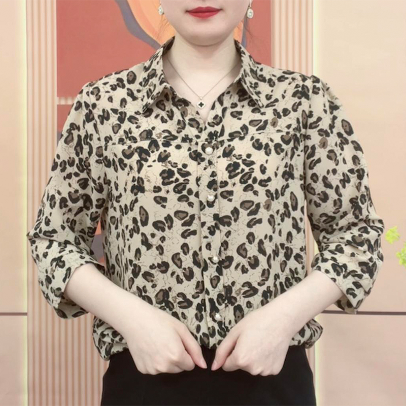 中老年宽松上衣女夏薄款衬衫女款2025新款女装Z洋气妈妈短袖小衫