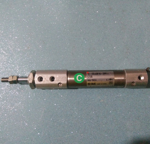 30A 进口二手SMC CDJ2B16 气缸 C73S