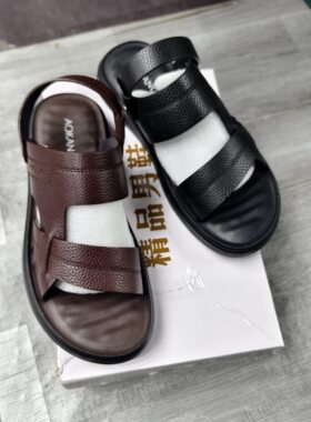 5815品牌尾货撤柜男士两用沙滩鞋头层牛皮聚氨酯乳胶鞋底男沙滩鞋