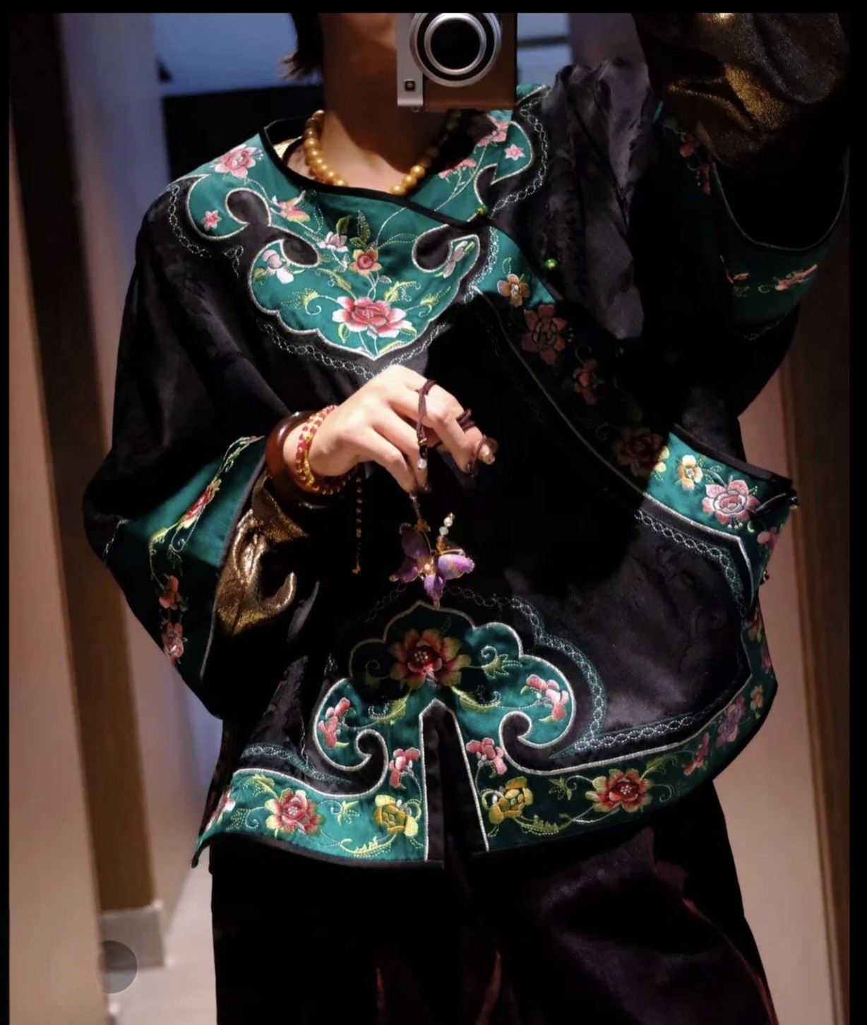 大娘子非遗重工刺绣外套上衣女桑蚕丝提花撞色云肩如意头新中式