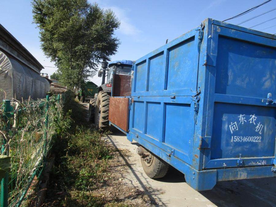 1月25日白城21型雷沃拖拉机牵引车网络拍卖公告