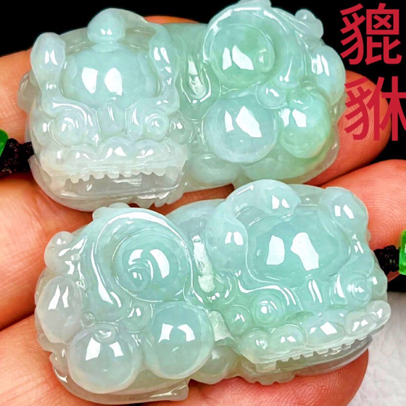 缅甸全手工霸王貔貅翡翠吊坠男女款珠宝挂件皮丘天然冰种A货翡翠