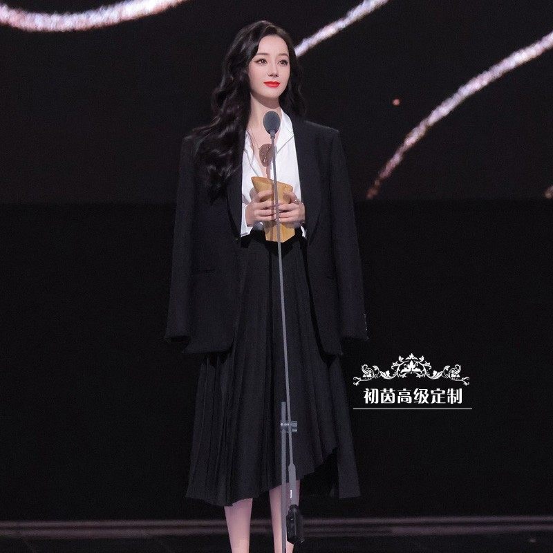 高端定制明星迪丽热巴同款黑色西装套装裙百褶中长款半裙大牌职场
