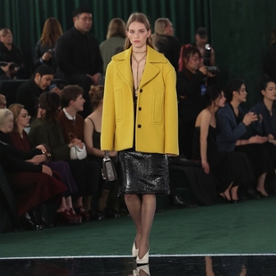 高级定制秋冬新款黄色羊毛大衣呢子外套短款宽松英伦风时尚加厚冬