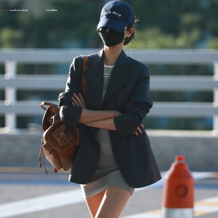 张元英明星同款单排扣羊毛小西装外套女修身百搭时尚通勤OL西服秋