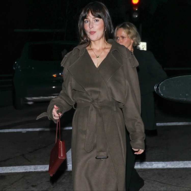 高级定制欧美明星同款深橄榄绿纯羊毛风衣外套女长款宽松英伦大牌