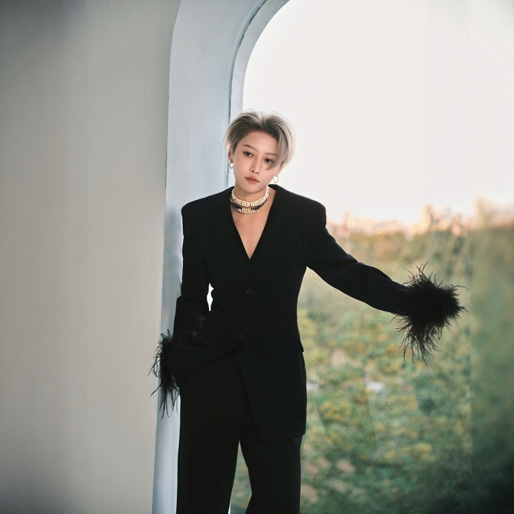 高级定制明星同款黑色拼接鸵鸟毛纯羊毛西装裤子时尚套装修身帅气