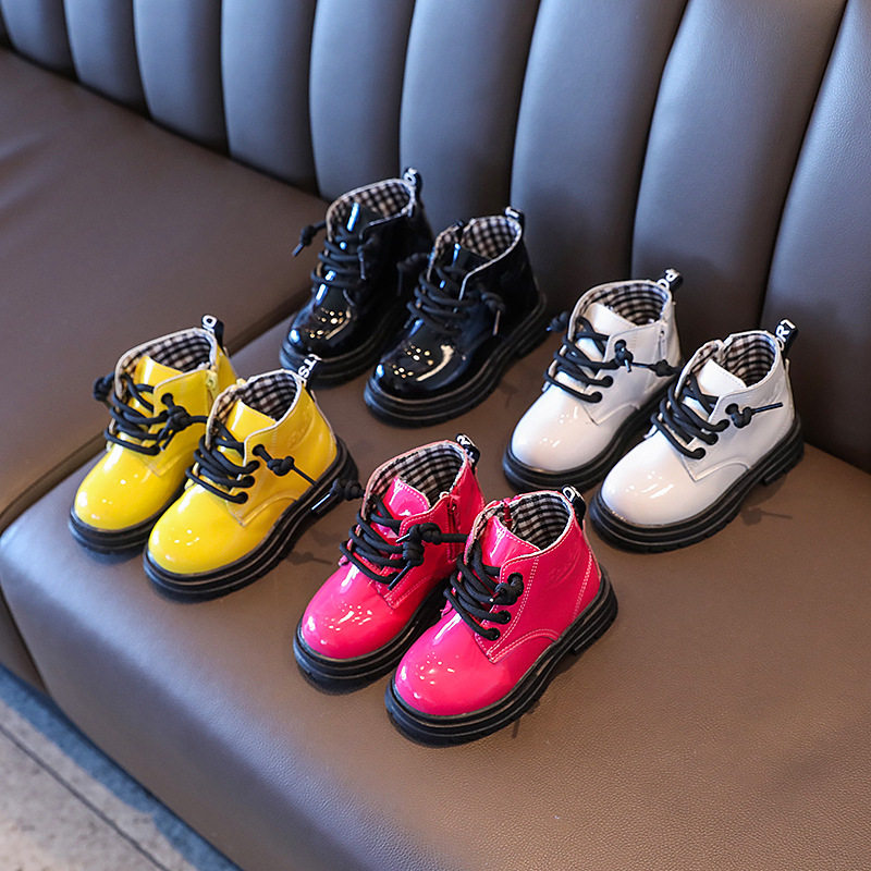 进口女童马丁靴季新款英伦风公主靴皮单靴儿童靴子男童休闲短靴