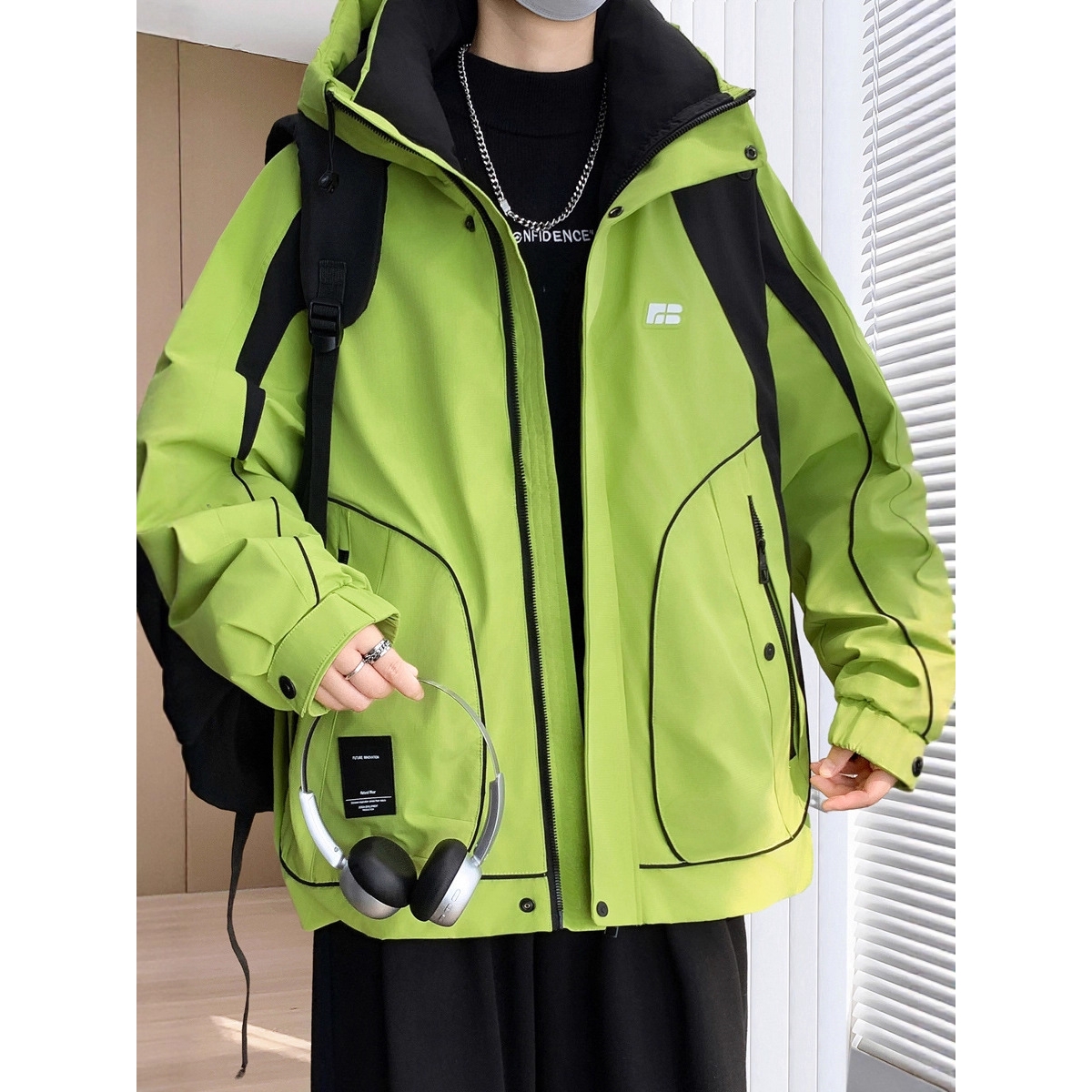 大牌高端潮牌连帽白鸭绒羽绒服男季新款拼接防风户外工装冲锋衣外